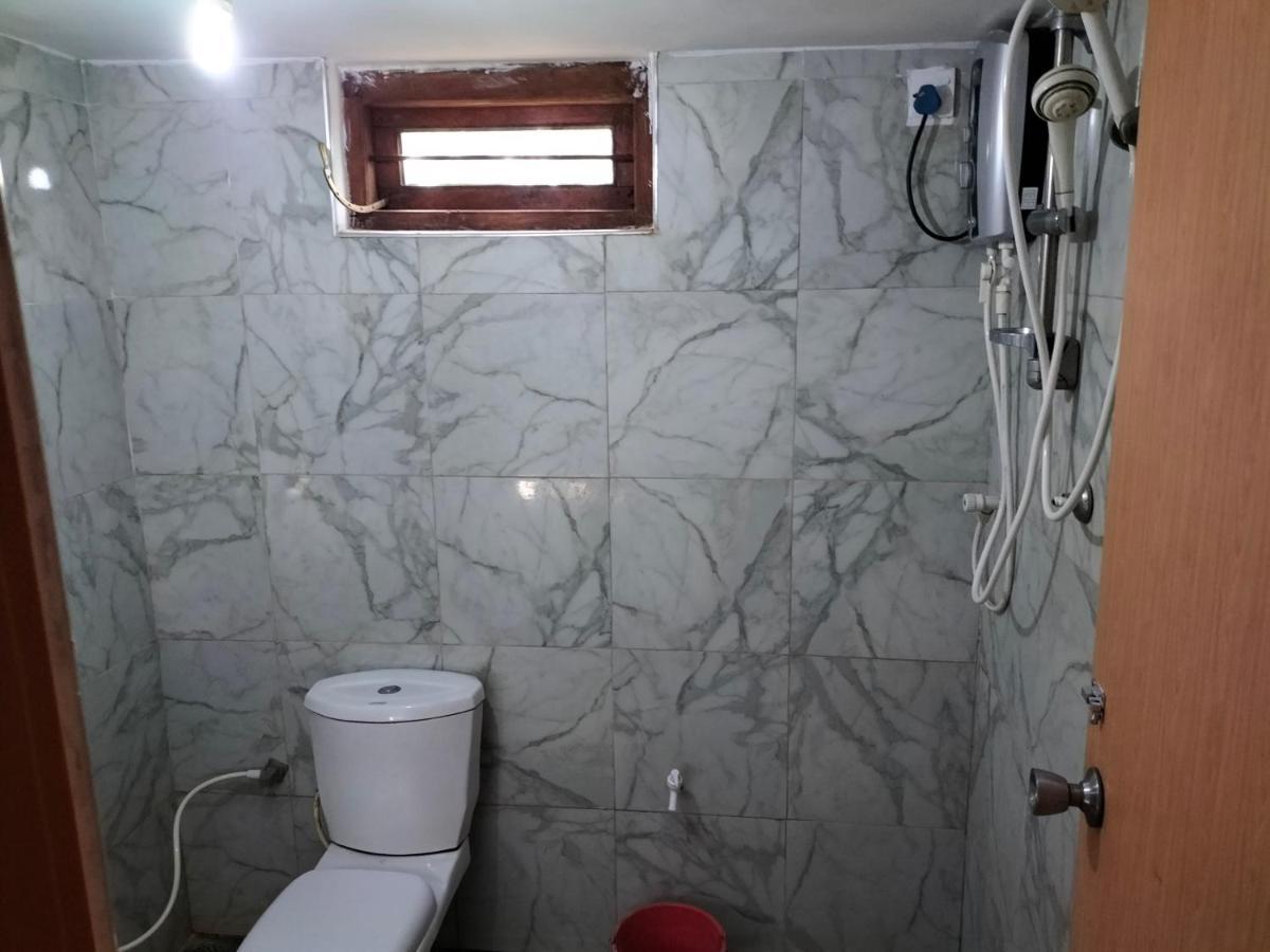 Sanjana Home Stay ハバラナ エクステリア 写真